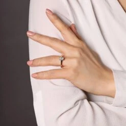 Chisholm Hunter 18ct Yellow Gold Oval Cut 0.75ct Diamond Solitaire Ring -Chisholm Hunter 1 001 06 0027 lifestyle