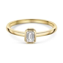 Chisholm Hunter 9ct Yellow Gold 0.25ct Diamond Emerald Solitaire Ring -Chisholm Hunter 1 001 77 0063 d1