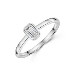 Chisholm Hunter 9ct White Gold Emerald Cut 0.25ct Diamond Solitaire Ring