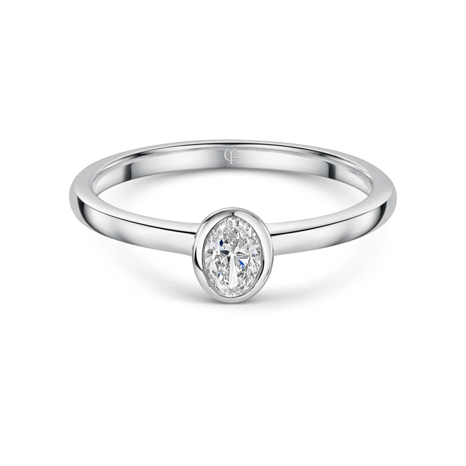 Chisholm Hunter 9ct White Gold Oval Cut 0.25ct Diamond Solitaire Ring 4 Chisholm Hunter 9ct White Gold Oval Cut 0.25ct Diamond Solitaire Ring - Image 2