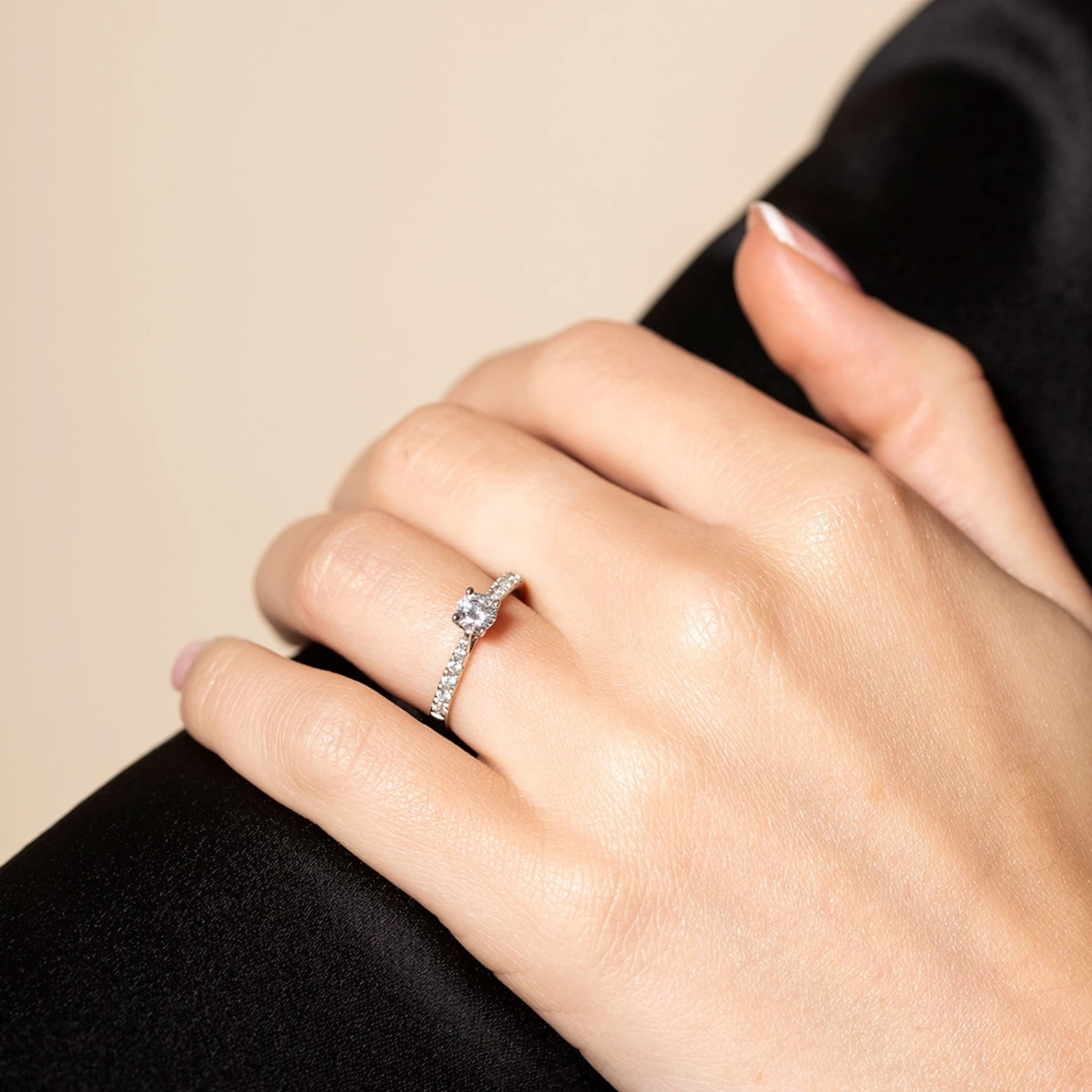 Chisholm Hunter Platinum Brilliant Cut 0.45ct Diamond Solitaire Ring 7 Chisholm Hunter Platinum Brilliant Cut 0.45ct Diamond Solitaire Ring - Image 5