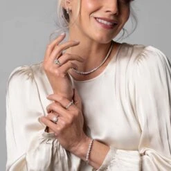 Chisholm Hunter Platinum Radiant Cut 1.00ct Diamond Solitaire Ring -Chisholm Hunter 1 002 11 0040 om c 1