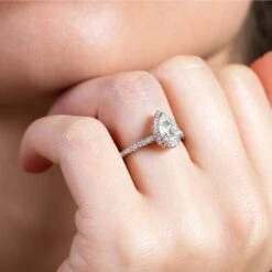 Chisholm Hunter Platinum Certified 1.00ct Pear Halo Solitaire Ring -Chisholm Hunter 1 002 15 0058 om 3