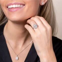 Chisholm Hunter Platinum Oval Cut 3.00ct Diamond Halo Solitaire Ring -Chisholm Hunter 1 002 17 0044 ls 2 1