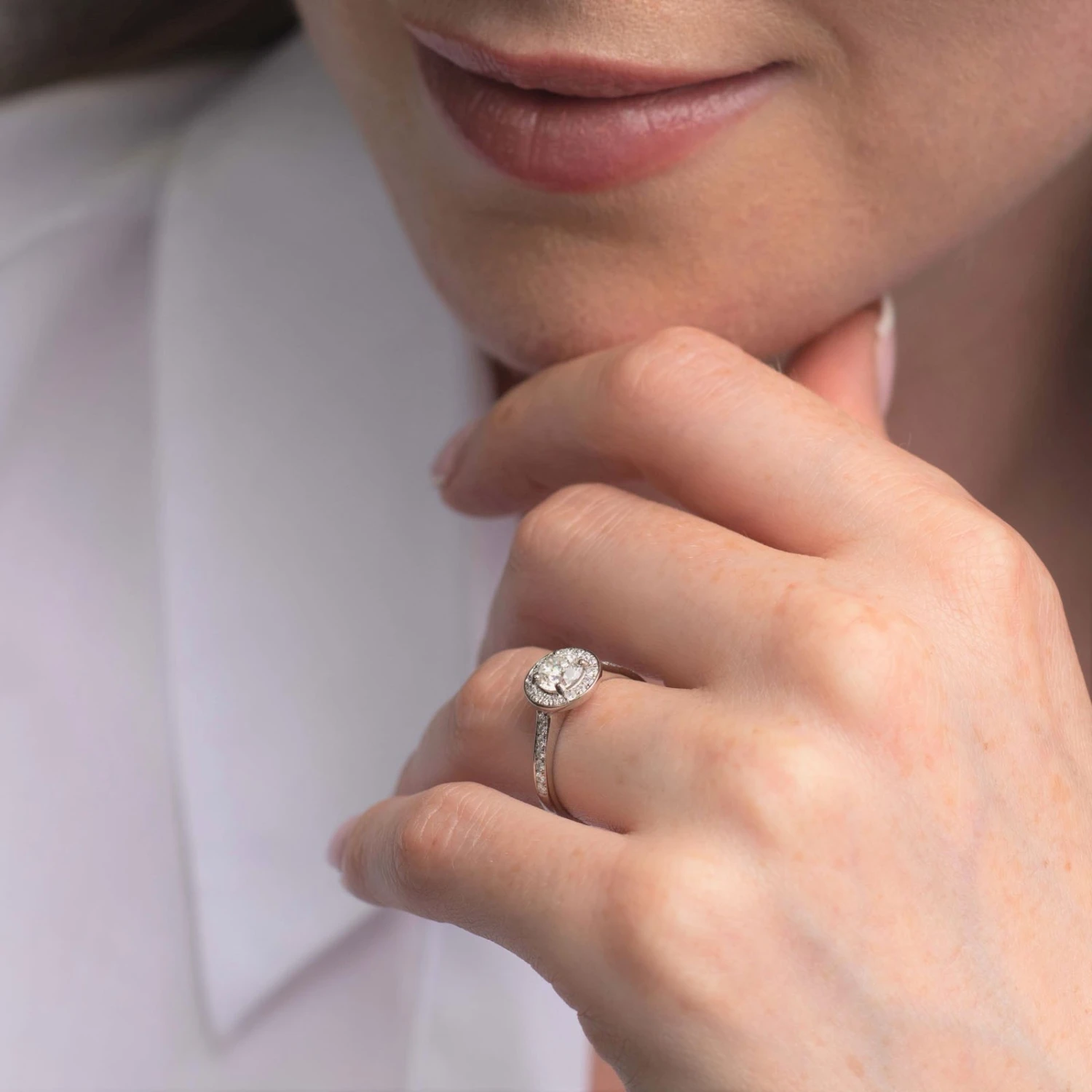 Chisholm Hunter Platinum Brilliant Cut 0.70ct Diamond Halo Solitaire Ring 7 Chisholm Hunter Platinum Brilliant Cut 0.70ct Diamond Halo Solitaire Ring - Image 5