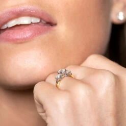 Chisholm Hunter 18ct Yellow Gold Brilliant Cut 1.00ct Diamond Three Stone Ring -Chisholm Hunter 1 004 01 0181 om 1