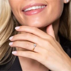 Chisholm Hunter 18ct Yellow Gold 0.65 Diamond Oval And Pear Three Stone Ring -Chisholm Hunter 1 004 01 0216 om 3