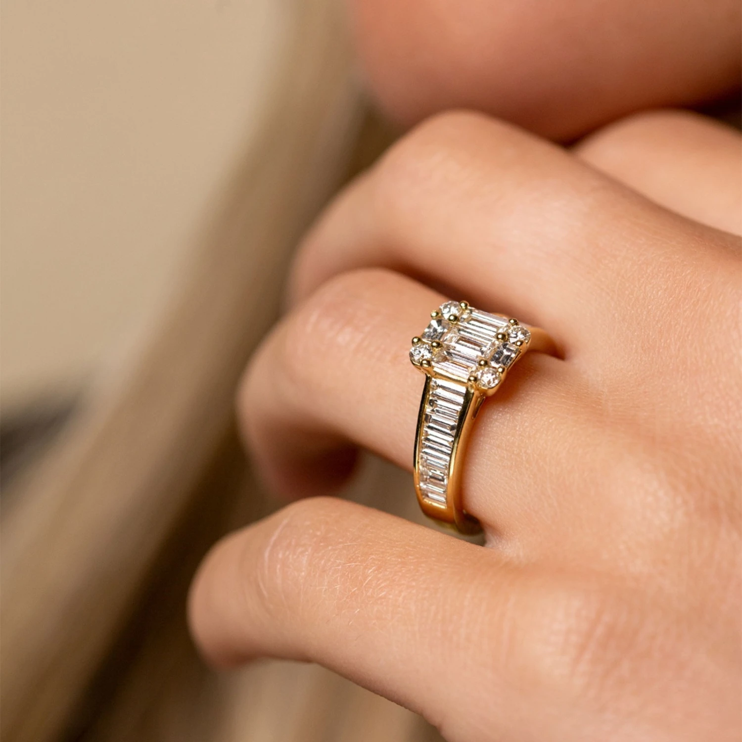 Chisholm Hunter 18ct Yellow Gold Baguette Cut 1.75ct Diamond Cluster Ring 8 Chisholm Hunter 18ct Yellow Gold Baguette Cut 1.75ct Diamond Cluster Ring - Image 6