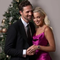 Chisholm Hunter 18ct White Gold Brilliant Cut 0.70ct Diamond Cluster Ring -Chisholm Hunter 1 008 02 0746 om xmas 1b