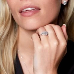 Chisholm Hunter 18ct White Gold 0.76ct Baguette And Round Brilliant Trilogy Diamond Cluster Ring -Chisholm Hunter 1 008 02 0822 om 1