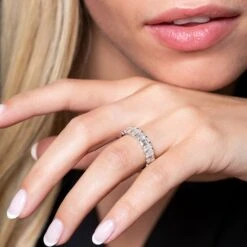 Chisholm Hunter 18ct White Gold 2.39ct Diamond Emerald Eternity Ring -Chisholm Hunter 1 009 02 0590 om 2