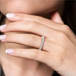 Chisholm Hunter 9ct White Gold 0.75ct Diamond Eternity Ring -Chisholm Hunter 1 009 02 0601 om 2