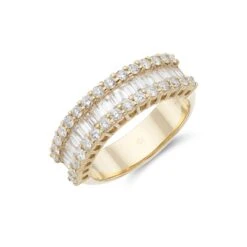 Chisholm Hunter 18ct Yellow Gold Brilliant And Baguette Cut 1.10ct Diamond Ring