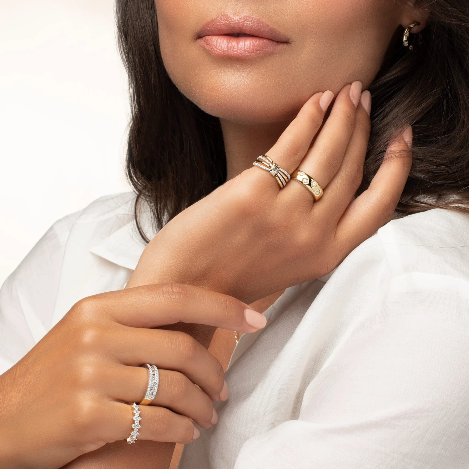 Chisholm Hunter 18ct Yellow Gold 0.41ct Baguette And Round Brilliant Diamond Ring 7 Chisholm Hunter 18ct Yellow Gold 0.41ct Baguette And Round Brilliant Diamond Ring - Image 5