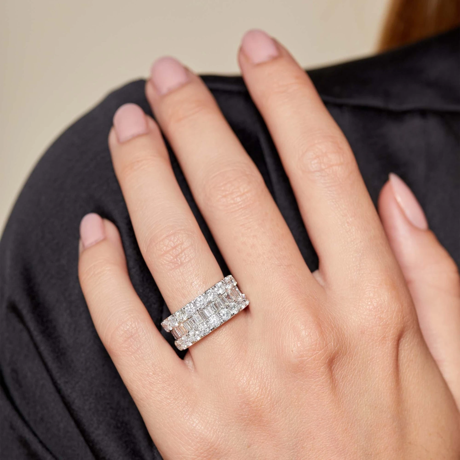 Chisholm Hunter 18ct White Gold Baguette And Brilliant Cut 3.00ct Diamond Ring 6 Chisholm Hunter 18ct White Gold Baguette And Brilliant Cut 3.00ct Diamond Ring - Image 4