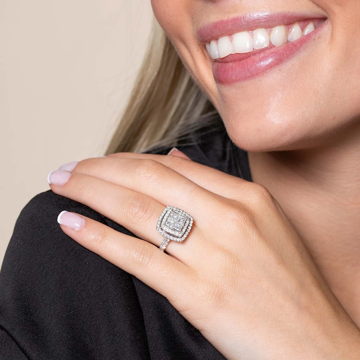 Chisholm Hunter Pre-Owned 18ct White Gold Princess & Brilliant Cut 2.00ct Diamond Tile Cluster 7 Chisholm Hunter Pre-Owned 18ct White Gold Princess & Brilliant Cut 2.00ct Diamond Tile Cluster - Image 5