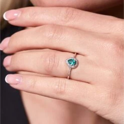 Chisholm Hunter 9ct White Gold 0.40ct Pear Emerald And 0.38ct Diamond Cluster 13 Chisholm Hunter 9ct White Gold 0.40ct Pear Emerald And 0.38ct Diamond Cluster -Chisholm Hunter 13 112 03 0017 om 1