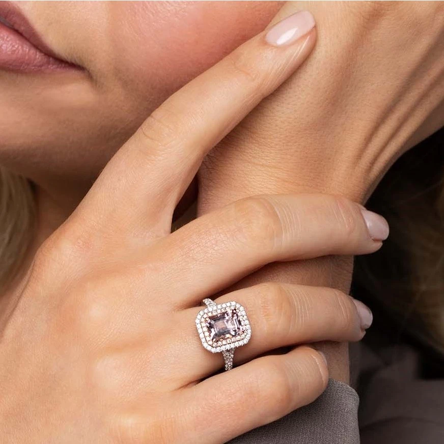 Chisholm Hunter 18ct White Gold Cushion Cut 2.36ct Morganite And 0.48ct Diamond Cluster Ring 4 Chisholm Hunter 18ct White Gold Cushion Cut 2.36ct Morganite And 0.48ct Diamond Cluster Ring - Image 2