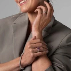 Chisholm Hunter 18ct White Gold 0.83ct Diamond 2.28ct Pink Sapphire Three Stone 19 Chisholm Hunter 18ct White Gold 0.83ct Diamond 2.28ct Pink Sapphire Three Stone -Chisholm Hunter 13 116 05 0005 om c 8