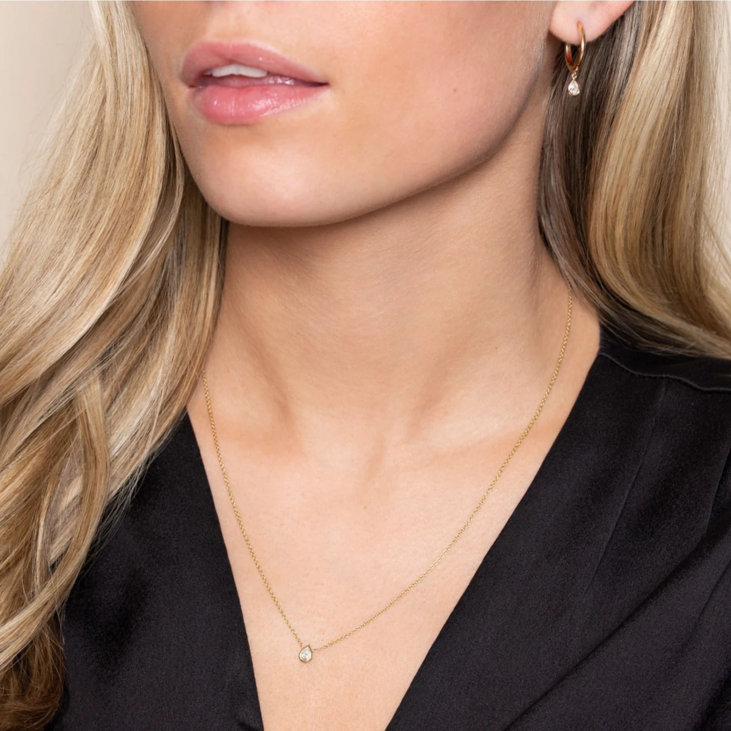 Chisholm Hunter 18ct Yellow Gold 0.14ct Pear Solitaire Diamond Pendant 4 Chisholm Hunter 18ct Yellow Gold 0.14ct Pear Solitaire Diamond Pendant - Image 2