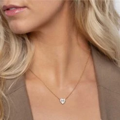 Chisholm Hunter 18ct Yellow Gold 0.31ct Mixed Cut Heart Cluster Pendant -Chisholm Hunter 15 119 07 0014 om c 3