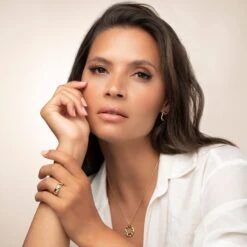 Chisholm Hunter 18ct Yellow Gold 0.22ct Round Brilliant Open Circle Fancy Diamond Pendant 9 Chisholm Hunter 18ct Yellow Gold 0.22ct Round Brilliant Open Circle Fancy Diamond Pendant -Chisholm Hunter 15 119 10 0018 15 121 41 0002 1 010 01 0124 ls 1