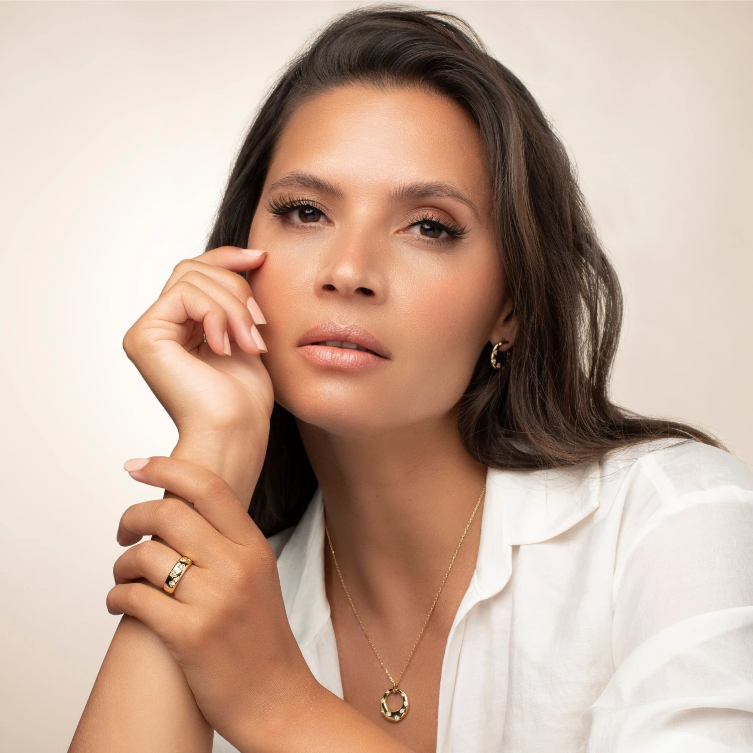 Chisholm Hunter 18ct Yellow Gold 0.22ct Round Brilliant Open Circle Fancy Diamond Pendant 5 Chisholm Hunter 18ct Yellow Gold 0.22ct Round Brilliant Open Circle Fancy Diamond Pendant - Image 3