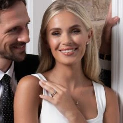 Chisholm Hunter 18ct Yellow Gold 1.00ct Round Brilliant 4 Claw Diamond Solitaire Earrings -Chisholm Hunter 15 121 05 0039 om xmas 2