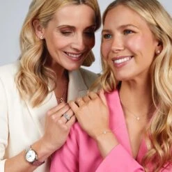 Chisholm Hunter 18ct Yellow Gold 0.80ct Round Brilliant Flower Cluster Diamond Earrings -Chisholm Hunter 15 121 06 0020 om c 2