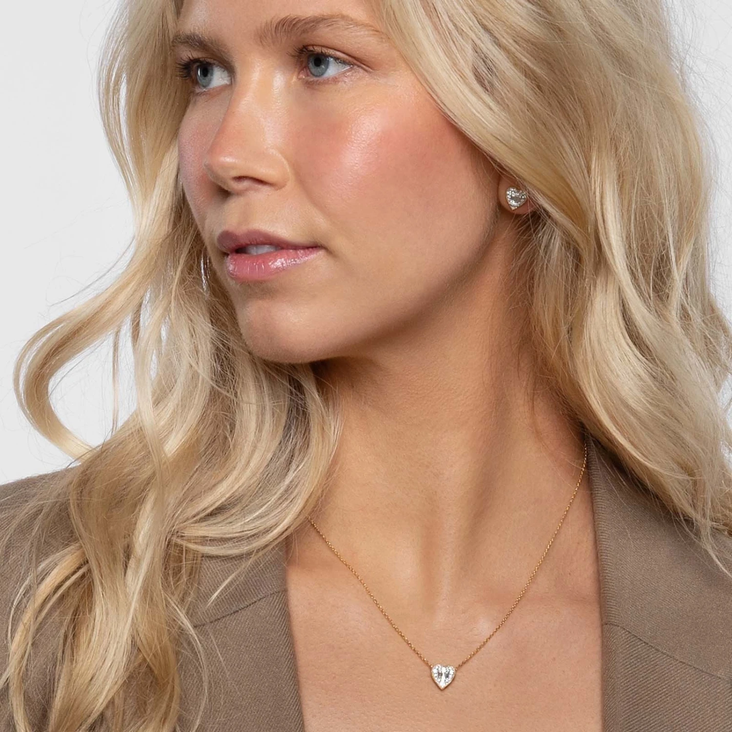 Chisholm Hunter 18ct Yellow Gold 0.50ct Mixed Cut Heart Cluster Earrings 4 Chisholm Hunter 18ct Yellow Gold 0.50ct Mixed Cut Heart Cluster Earrings - Image 2