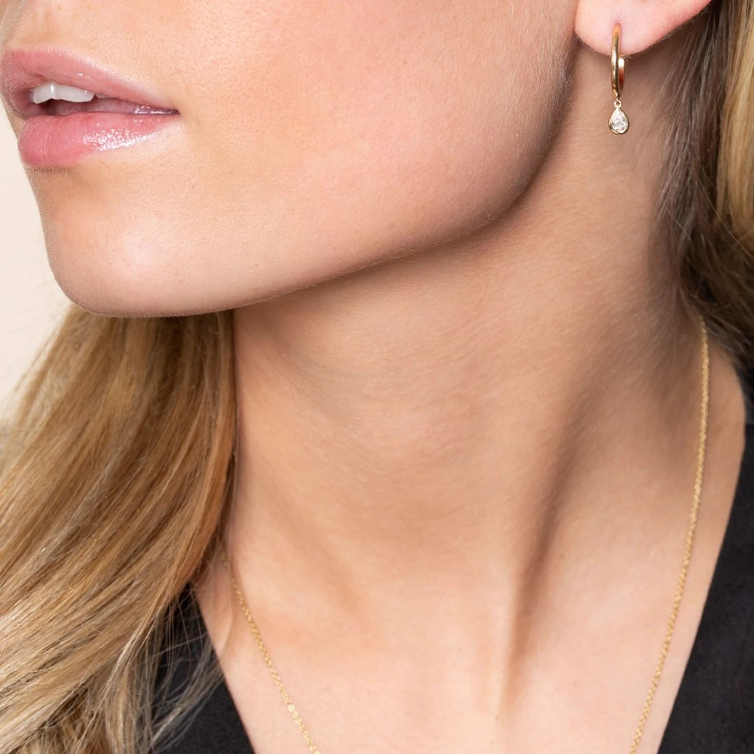 Chisholm Hunter 18ct Yellow Gold 0.28ct Pear Diamond Hoop Earrings 4 Chisholm Hunter 18ct Yellow Gold 0.28ct Pear Diamond Hoop Earrings - Image 2