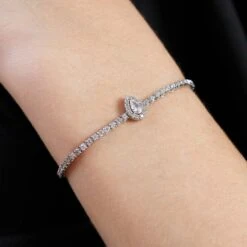 Chisholm Hunter 9ct White Gold 1.00ct Diamond Pear Toggle Bracelet