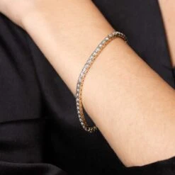Chisholm Hunter 9ct Yellow Gold Brilliant Cut Diamond 1.00ct Tennis Bracelet 11 Chisholm Hunter 9ct Yellow Gold Brilliant Cut Diamond 1.00ct Tennis Bracelet -Chisholm Hunter 15 122 04 0032 om 1