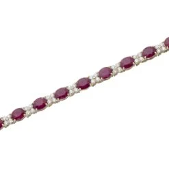 Chisholm Hunter 18ct Yellow Gold Oval Cut Ruby 13.90ct Diamond Cluster Bracelet 9 Chisholm Hunter 18ct Yellow Gold Oval Cut Ruby 13.90ct Diamond Cluster Bracelet -Chisholm Hunter 16 126 11 0012 18ct yellow gold oval cut ruby 13.90ct diamond cluster bracelet 3