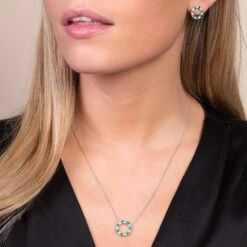 Chisholm Hunter 18ct White Gold 0.35ct Emerald And 0.40ct Round Brilliant Diamond Circle Pendant 9 Chisholm Hunter 18ct White Gold 0.35ct Emerald And 0.40ct Round Brilliant Diamond Circle Pendant -Chisholm Hunter 16 127 03 0015 om 1