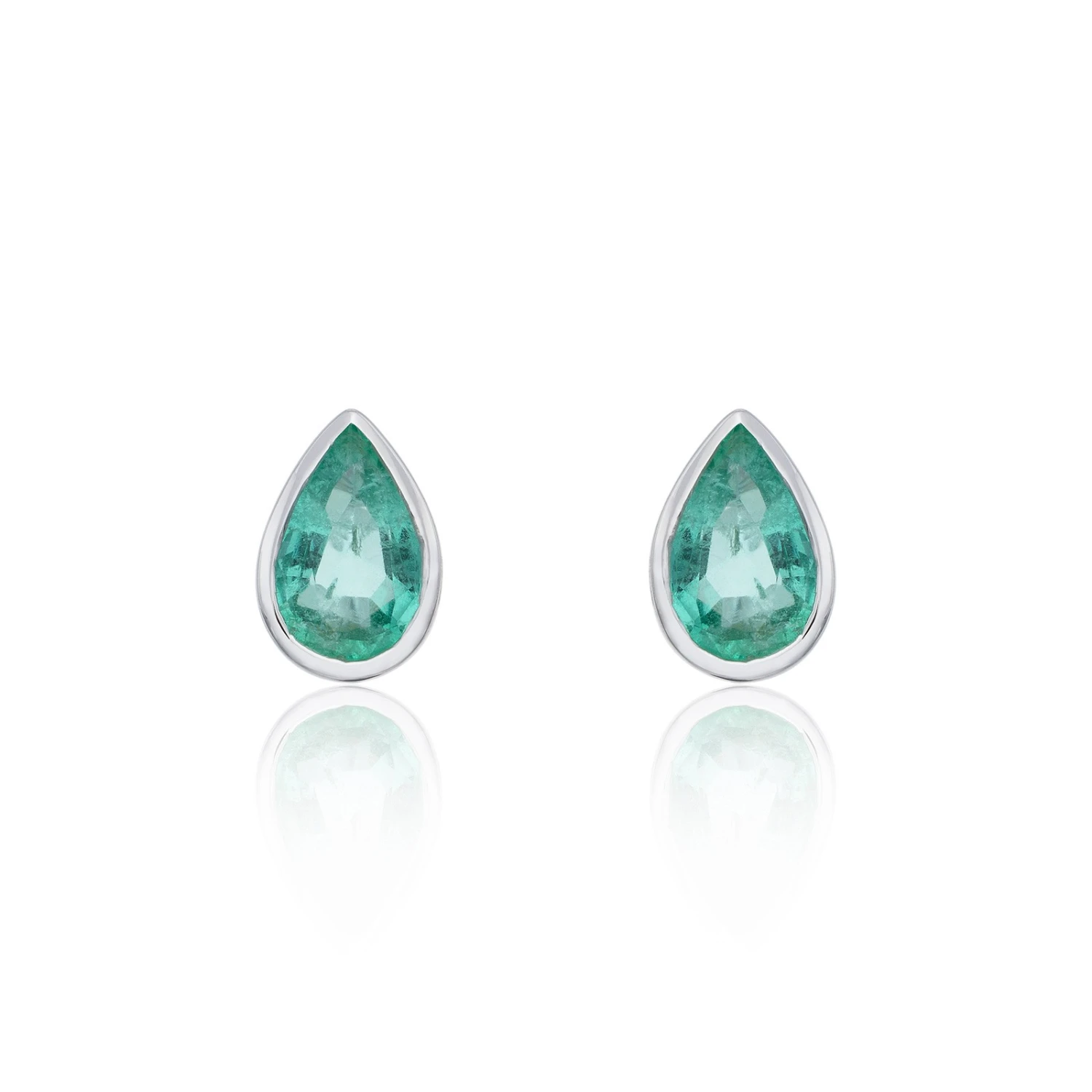Chisholm Hunter 9ct White Gold Pear Cut Emerald Rub Over Earrings 3 Chisholm Hunter 9ct White Gold Pear Cut Emerald Rub Over Earrings