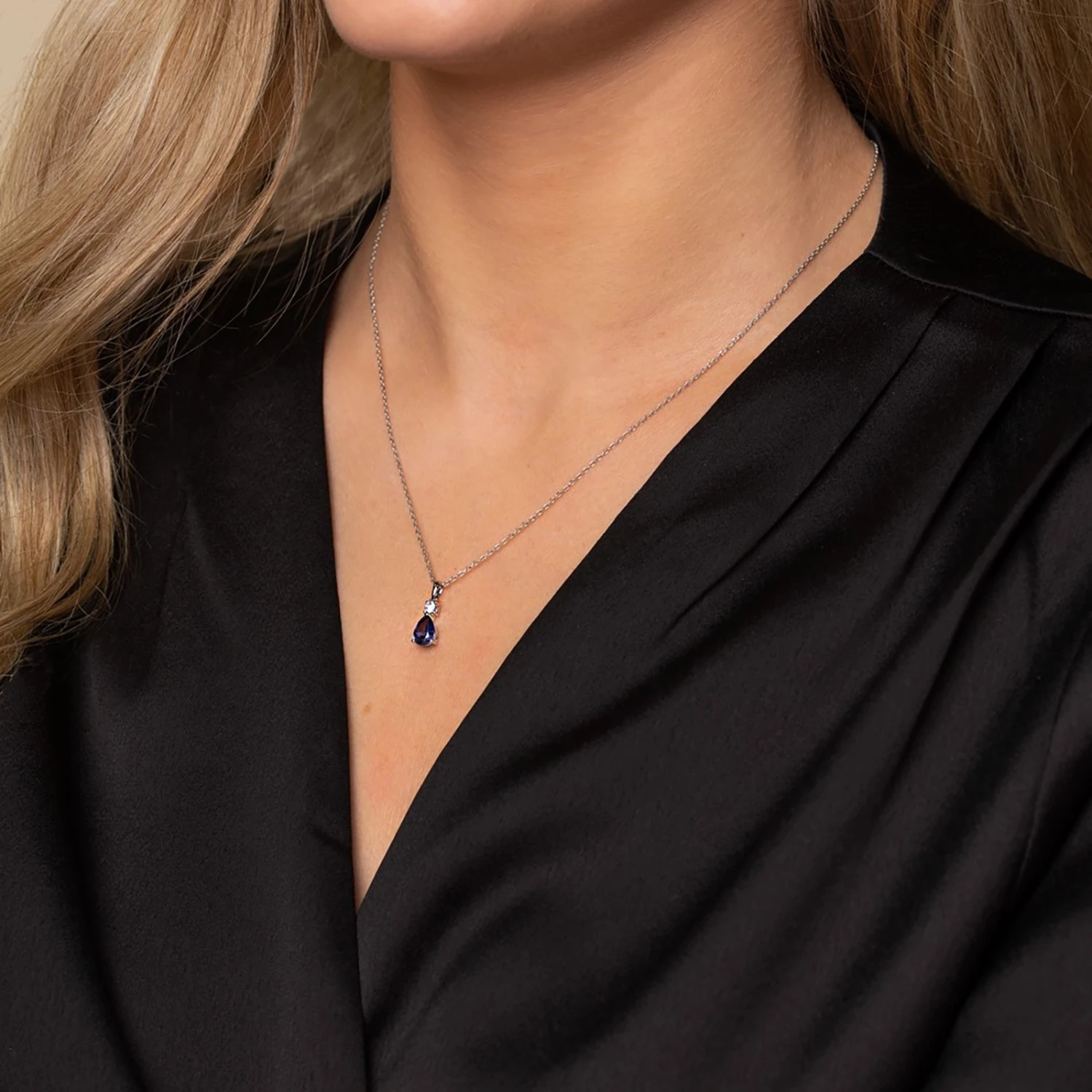 Chisholm Hunter 9ct White Gold Pear Cut Tanzanite & Diamond 1.22ct Halo Pendant 4 Chisholm Hunter 9ct White Gold Pear Cut Tanzanite & Diamond 1.22ct Halo Pendant - Image 2