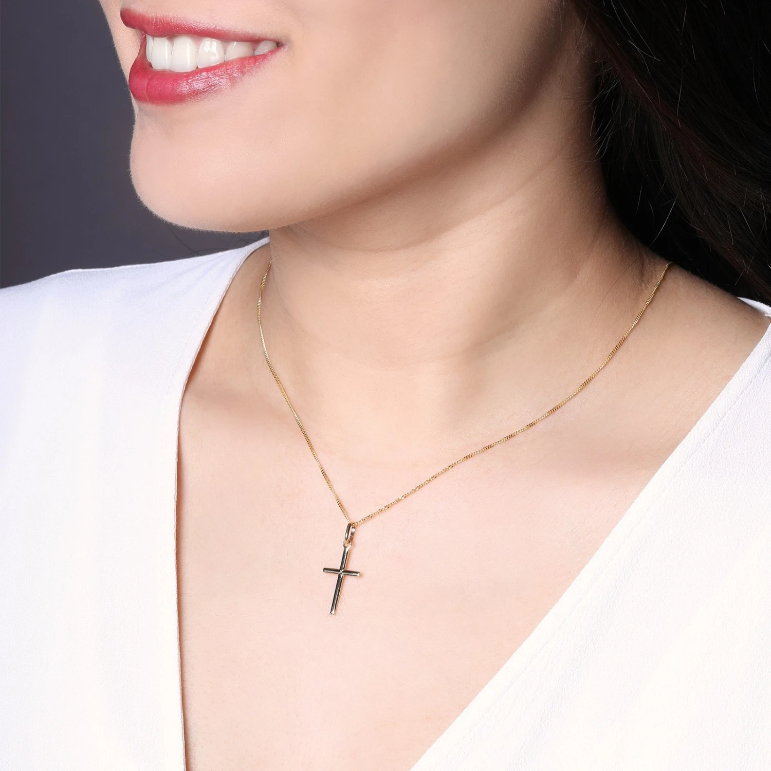 Chisholm Hunter 9ct Yellow Gold Fine Cross Pendant 4 Chisholm Hunter 9ct Yellow Gold Fine Cross Pendant - Image 2