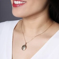 Chisholm Hunter 9ct Yellow Gold Large Daisy Locket -Chisholm Hunter 18 141 08 0003 lifestyle