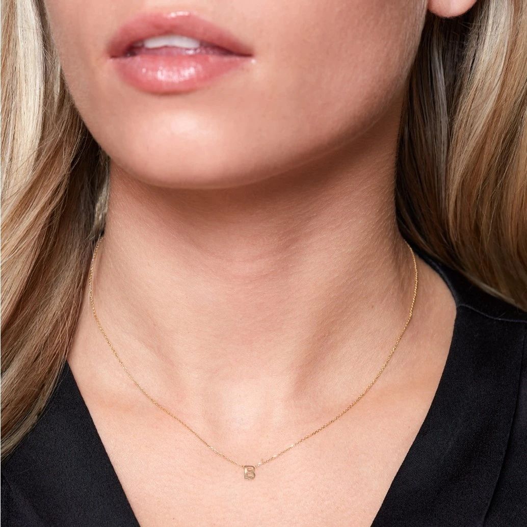 Chisholm Hunter 9ct Yellow Gold 'B' Necklace 4 Chisholm Hunter 9ct Yellow Gold 'B' Necklace - Image 2