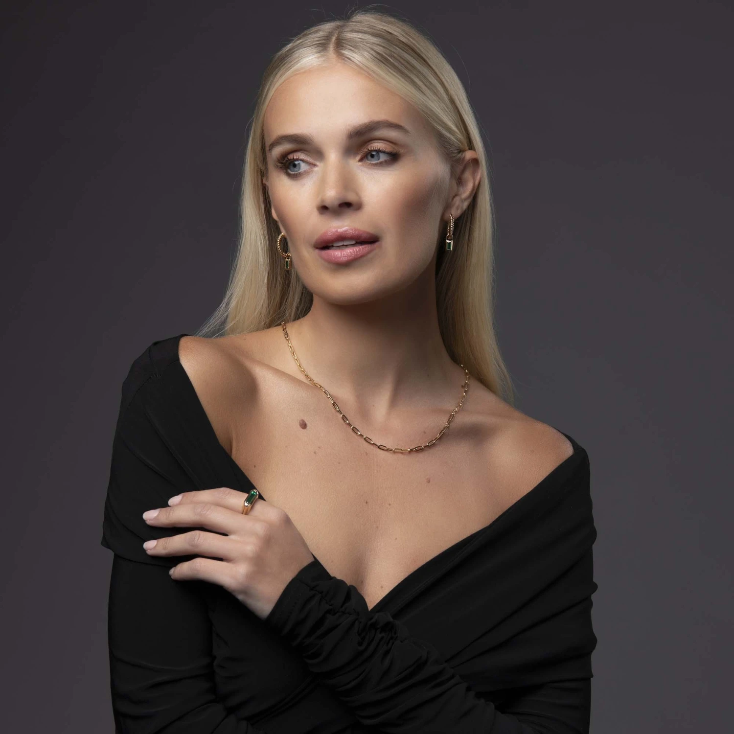 Chisholm Hunter 9ct Yellow Gold Paper Clip Chain 4 Chisholm Hunter 9ct Yellow Gold Paper Clip Chain - Image 2