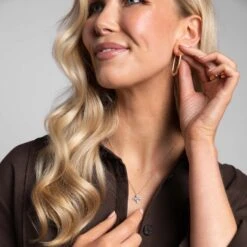 Chisholm Hunter 9ct Yellow Gold Oval Hoop Earrings 10 Chisholm Hunter 9ct Yellow Gold Oval Hoop Earrings -Chisholm Hunter 18 143 04 0058 om c 1