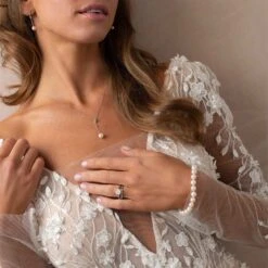 Chisholm Hunter 9ct Yellow Gold Pearl Bracelet -Chisholm Hunter 19 149 01 0011 omc 1