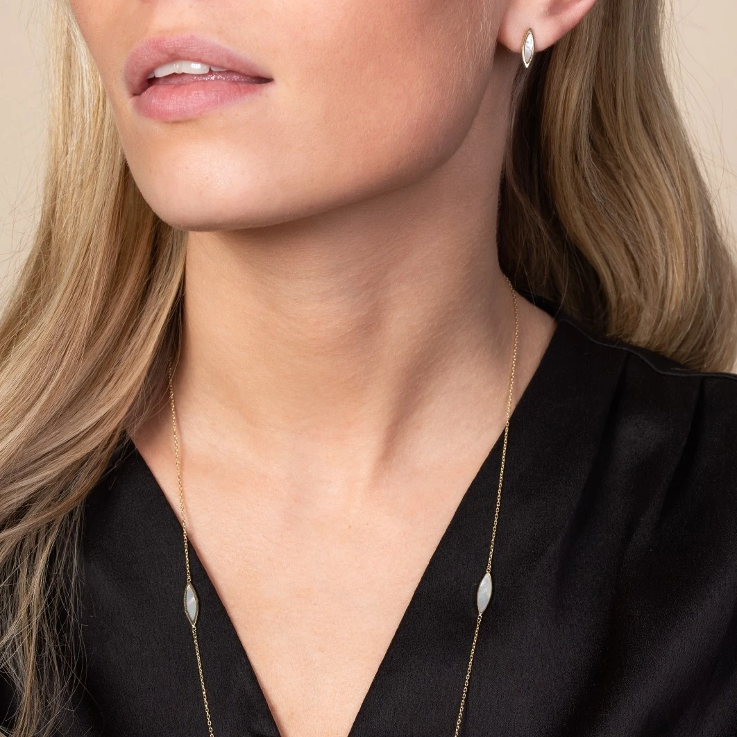 Chisholm Hunter 9ct Yellow Gold Mother Of Pearl Marquise Stud Earrings 6 Chisholm Hunter 9ct Yellow Gold Mother Of Pearl Marquise Stud Earrings - Image 4