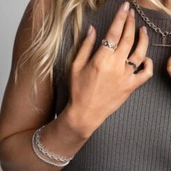 Chisholm Hunter Silver Round Brilliant Cubic Zirconia Tennis Bracelet -Chisholm Hunter 4 128 01 0027 om c 2