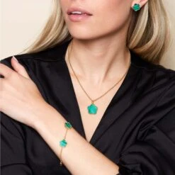 Chisholm Hunter Yellow Gold Plated Malachite Flower Pendant -Chisholm Hunter 4 139 02 0011 ls 1 1