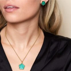 Chisholm Hunter Yellow Gold Plated Malachite Flower Pendant -Chisholm Hunter 4 139 02 0011 on 2 1