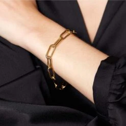 Chisholm Hunter Yellow Gold Plated Graduated Link Bracelet -Chisholm Hunter 4 139 05 0004 on 1 1