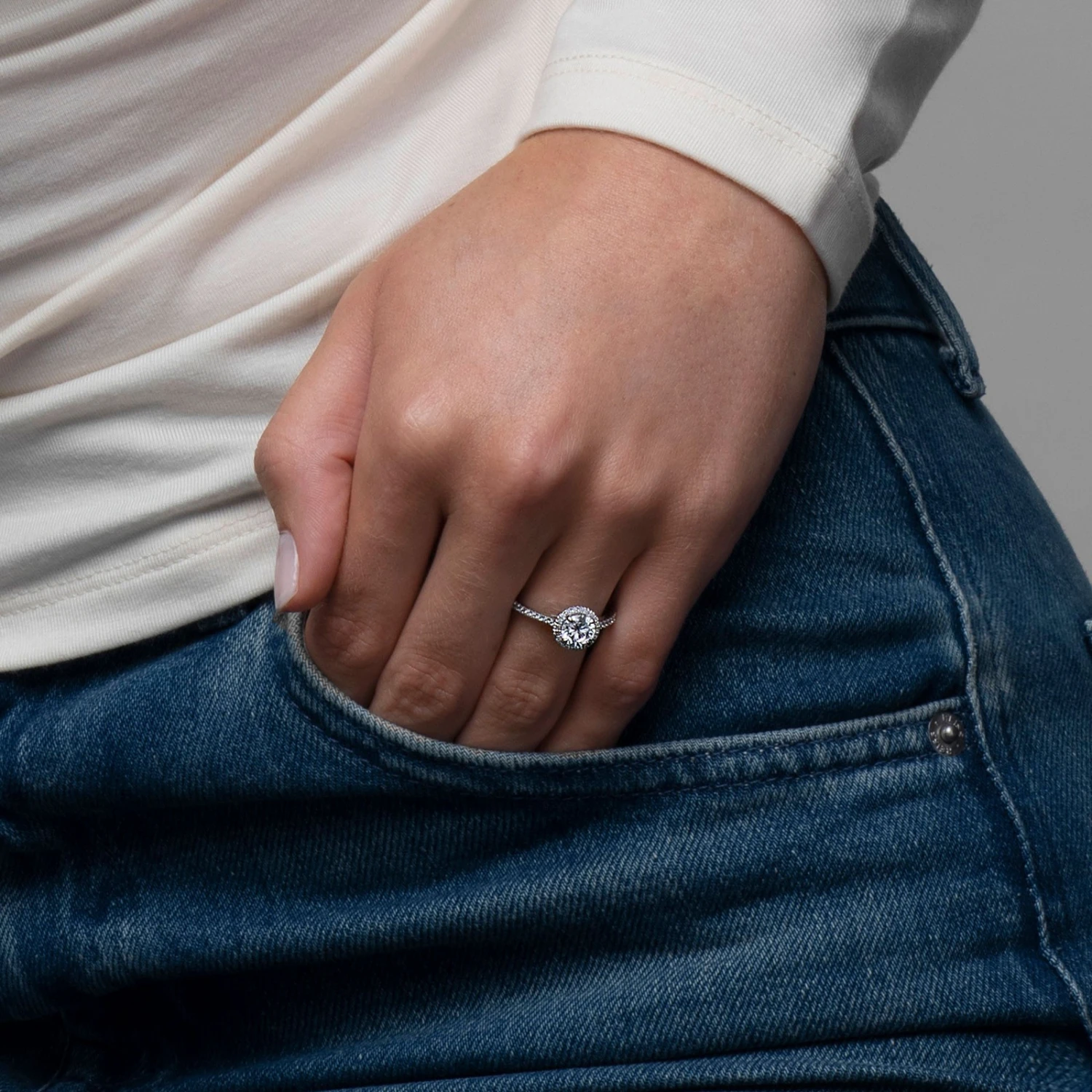 Chisholm Hunter Platinum Lab Grown 1.00ct Round Brilliant Diamond Halo Shoulders Ring 4 Chisholm Hunter Platinum Lab Grown 1.00ct Round Brilliant Diamond Halo Shoulders Ring - Image 2