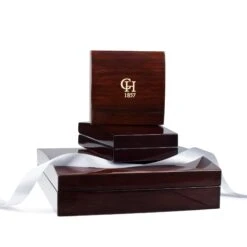 Chisholm Hunter 9ct White Gold 0.66ct Emerald Cut Diamond Solitaire Ring 18 Chisholm Hunter 9ct White Gold 0.66ct Emerald Cut Diamond Solitaire Ring -Chisholm Hunter premiumpackaging p 4 71